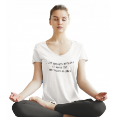  I lift weights because it makes the said voices go away - Női V-Nyakú Póló