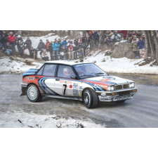 Italeri Lancia HF Integrale rally autó műanyag modell (1:24) makett