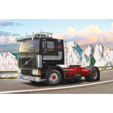 Italeri Volvo F12 Intercooler Low Roof teherautó műanyag modell (1:24) makett
