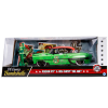 JADA TOYS DC Comics: Méregcsók figura és 1953 Chevy Bel Air fém autómodell 1/24 - Simba Toys