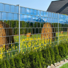 Jago Táblás kerítésbe fűzhető szalmabálás kép 250x180 cm 19 cm-es szalagból műanyag belátás gátló szélfogó redőny