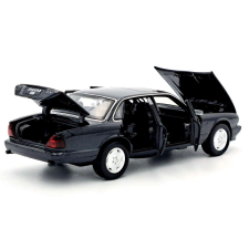  Jaguar XJ6 1:32 Tayumo Fekete makett