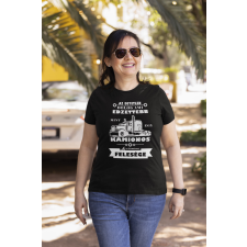  Kamionos felesége fekete póló egyedi ajándék