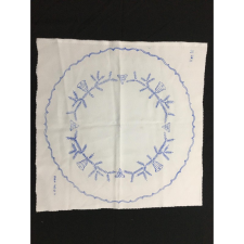 Karácsonyi kézimunka terítő 46 cm kör karácsonyi textilia