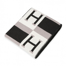  King Home Paris Home Luxus Takaró Fekete-Szürke H-Mintás lakástextília