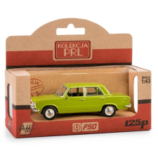 Klasszikus PRL autó - Zöld Fiat 125p modell autópálya és játékautó
