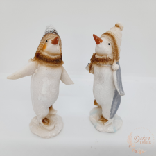  Kötött sapkás pingvin dekorációs kellék