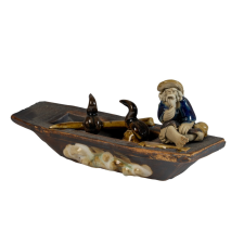 Közepes méretű kerámia figura - Csónakos ülő halász 13cm (74180-923) ajándéktárgy