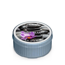 Kringle Candle Spa nappali illatgyertya (35 g), gyertya