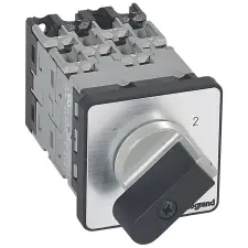 LEGRAND 027463 Görgős kapcsoló 4P 16A PR12 1-2 villanyszerelés