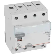 LEGRAND 411803 TX3 áram-védőkapcsoló 4P D 25A 300MA A-S villanyszerelés