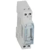 LEGRAND 412794 MicroRex QW11 heti programkapcsoló működési tartalékkal, függőleges előlappal