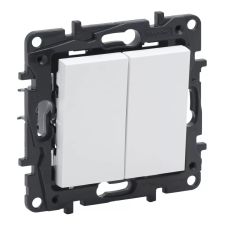 LEGRAND 863105 Niloé Step csillárkapcsoló, 10AX, fehér világítási kellék