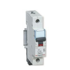 LEGRAND Kismegszakító 1P 16A C-jelleg 230V AC 6kA/60898 TX3 LEGRAND - 403434 villanyszerelés