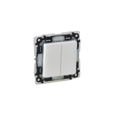 LEGRAND Legrand 752155 Valena Life IP44 fehér csillárkapcsoló villanyszerelés