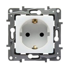 LEGRAND Niloé 2P+F aljzat körömmel fehér villanyszerelés