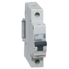 LEGRAND TX3 kismegszakító 1P 10A D 6000A/6kA (10db/csomag) (403719) villanyszerelés