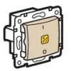 LEGRAND Valena 2 pólusú kapcsoló ellenőrzőfény (250V~/16AX) ecsont