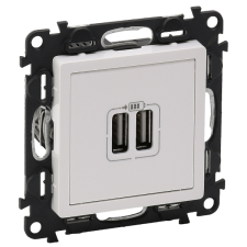 LEGRAND VALENA LIFE DUPLA USB TÖLTŐ FEHÉR villanyszerelés
