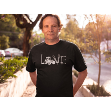  LOVE farmeres fekete póló egyedi ajándék