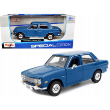 Maisto 1971 Datsun 510 autó fém modell 1:24 - Kék (10131518BU) autópálya és játékautó
