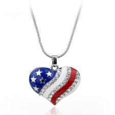 MariaKing Amerikai zászlós szív medál nyaklánccal, ezüst színű nyaklánc