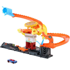 Mattel Hot Wheels City Éhes kobra megtámadja a pizzériát autópálya és játékautó