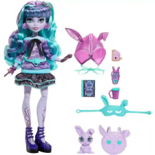 Mattel Monster High Creepover Party - Twyla baba kiegészítőkkel játékfigura