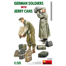  MiniArt German Soldiers w/Jerry Cans 1:35 (35286) makett