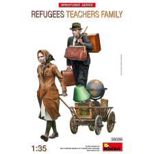  MiniArt Refugees. Teachers Family 1:35 (38086) makett