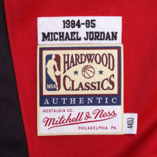  Mitchell & ness nba chicago bulls michael jordan 1984-85' authentic shooting shi ing férfi piros m