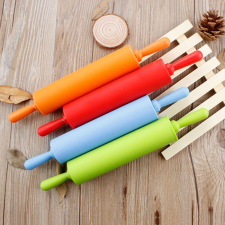 MK Home Szilikonos sodró 41 cm (választható szín) sütés és főzés