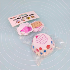  Muffin papír beszúróval pöttyös 48 darabos készlet sütés és főzés