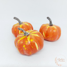  Műtök - csíkos narancs dekorációs kellék