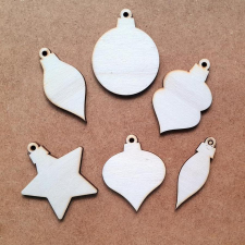  Natúr fa 6 részes karácsonyfadisz szett, 7 cm-esek. dekorációs kellék