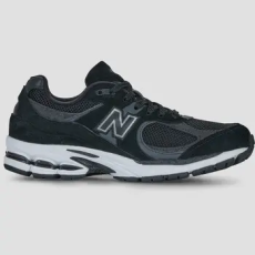 New Balance Rövid szárú edzőcipők 2002 Fekete 40