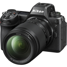 Nikon Z6 III kit (Z 24-200mm f/4-6.3 VR) digitális fényképező