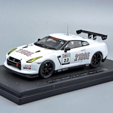  Nissan Nismo R35 GTR 2010 1:43 Ebbro makett