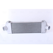 Nissens töltőlevegő-hűtő NISSENS 96641 autóalkatrész