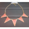  Nyaklánc (háromszög-füzér), arany-piros színben