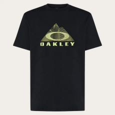 Oakley Lined Mountain Bark Tee lifestyle