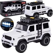 Off-road terepjáró autó gumis kerekekkel és fényekkel autópálya és játékautó
