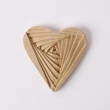 PC Hőre lágyuló fa - Szív 5cm x 6cm dekorálható tárgy