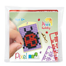 Pixelhobby 23105 Kulcstartó szett (színes kulcstartó alaplap + 3 szín) katicabogár kreatív és készségfejlesztő