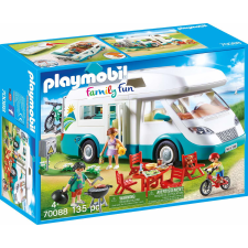 Playmobil 70088 Családi lakókocsis kempingezés autópálya és játékautó
