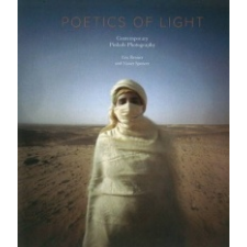  Poetics of Light – Joanna Turek idegen nyelvű könyv