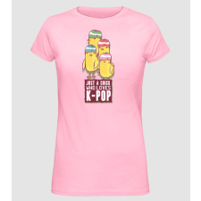 Pólómánia Just a Chick who loves K-pop - Női Alap póló női póló