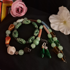  Porcelán és Muránói üveg szett. Nagy és látványos. ékszer szett