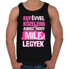 PRINTFASHION Egy évvel közelebb ahhoz hogy milf legyek - Férfi atléta - Fekete