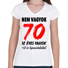 PRINTFASHION Nem vagyok 70! - Női V-nyakú póló - Fehér női póló